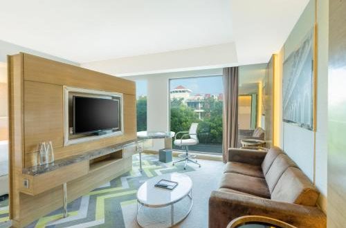MARRIOTT AGRA HOTEL