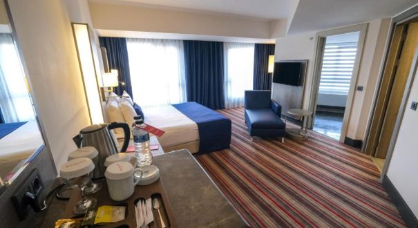 RAMADA PLAZA BY WYNDHAM IZMIR HOTEL