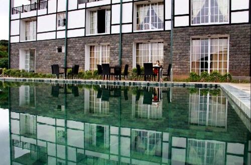 BLACK POOL HOTEL
