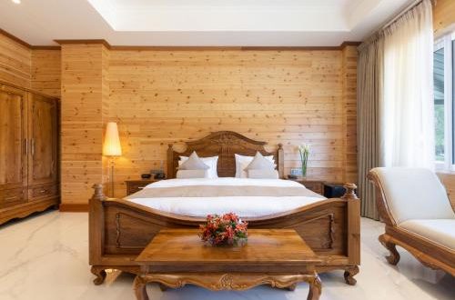 ARALIYA RED HOTEL