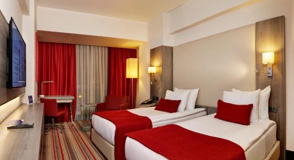 RAMADA PLAZA BY WYNDHAM IZMIR HOTEL