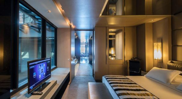 KEY HOTEL