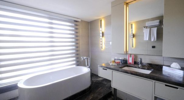 RAMADA PLAZA BY WYNDHAM IZMIR HOTEL