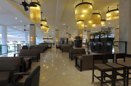 HOLIDAY INN BEACH RESORT GOA HOTEL