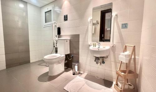 LEVA HOTEL