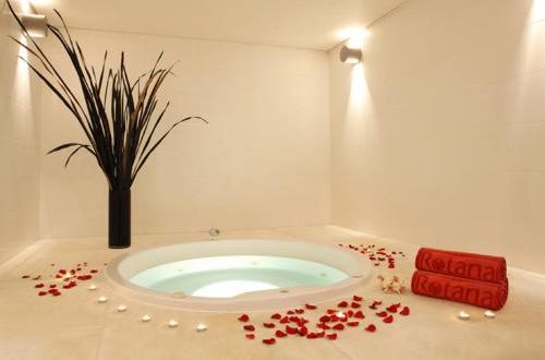 VILLA ROTANA HOTEL