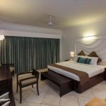 SONESTA INNS BEACH HOTEL