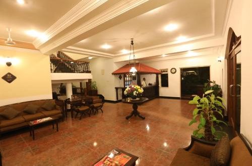 SONESTA INNS BEACH HOTEL