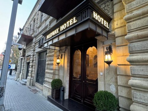 MIDWAY BAKU HOTEL