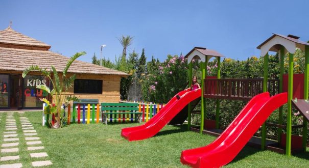 ROYAL NOZHA BEACH HOTEL