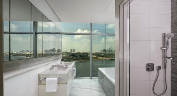 MARRIOTT MARQUIS HOTEL