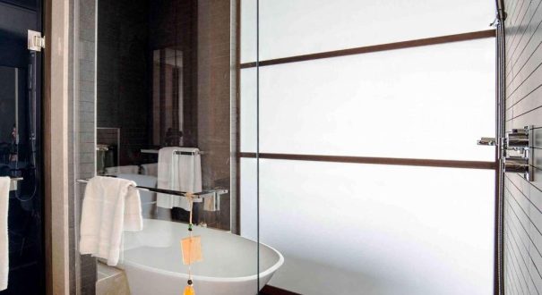 FAIRMONT QUASAR HOTEL
