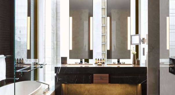 FAIRMONT QUASAR HOTEL