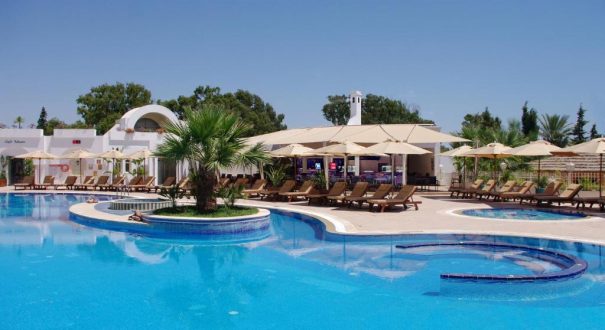 ROYAL NOZHA BEACH HOTEL