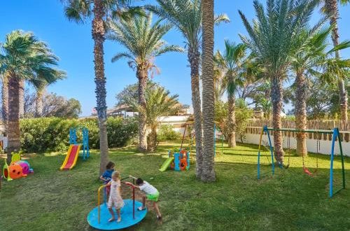 NOZHA BEACH HOTEL