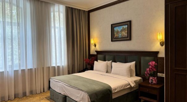 MIDWAY BAKU HOTEL