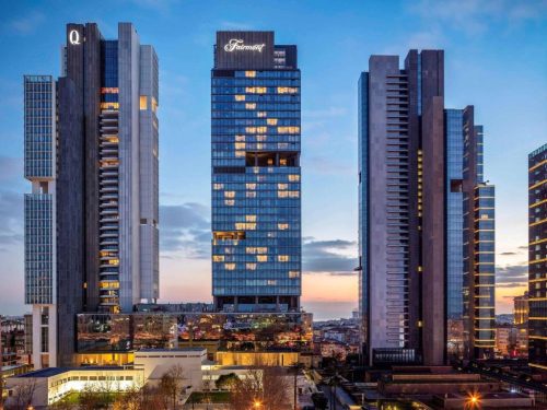 FAIRMONT QUASAR HOTEL