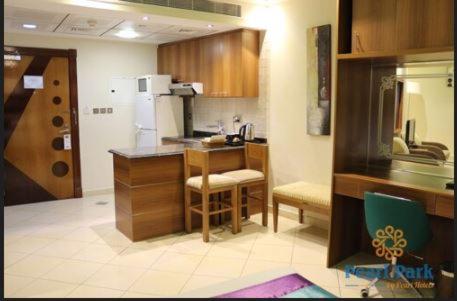 PEARL EXECUTIVE HOTEL