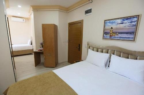 MAXWELL HOTEL