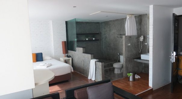 RAHA GRAND HOTEL