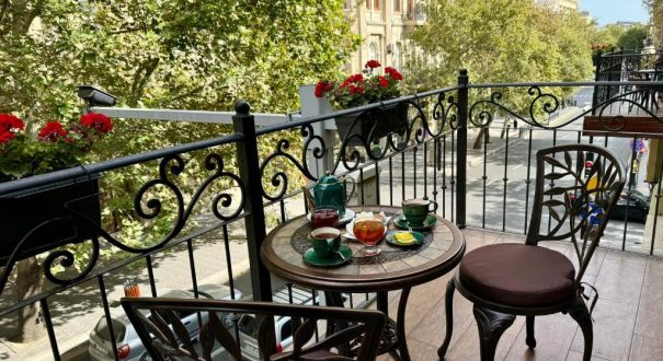 MIDWAY BAKU HOTEL