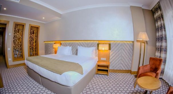 ADISSON HOTEL