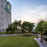 HOLIDAY INN AGRA HOTEL