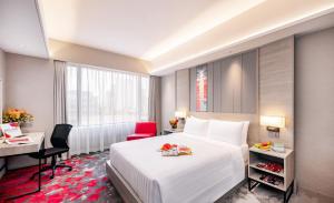 ROYAL PLAZA SINGAPORE HOTEL