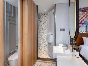 MERCURE BANGKOK SURAWONG HOTEL