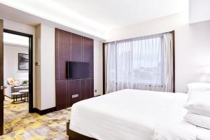 ROYAL PLAZA SINGAPORE HOTEL