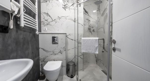 WHITE SAILS RESIDENTAL HOTEL