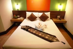 THE SEASONS BANGKOK HUAMARK HOTEL