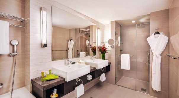 ROYAL PLAZA SINGAPORE HOTEL