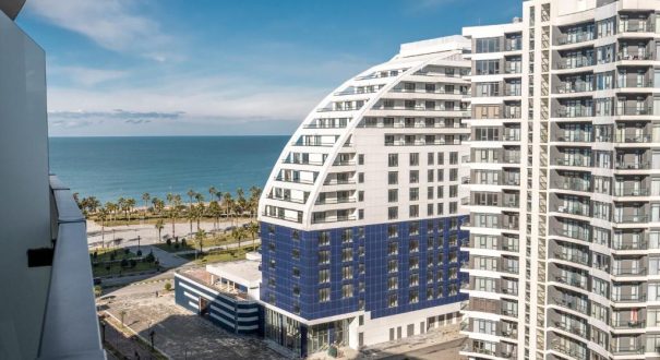 WHITE SAILS RESIDENTAL HOTEL