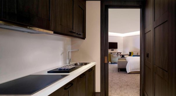 THE ALEXANDER HOTEL