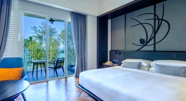 LONE PINE RESORT HOTEL