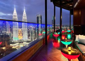 IMPERIAL LEXIS HOTEL