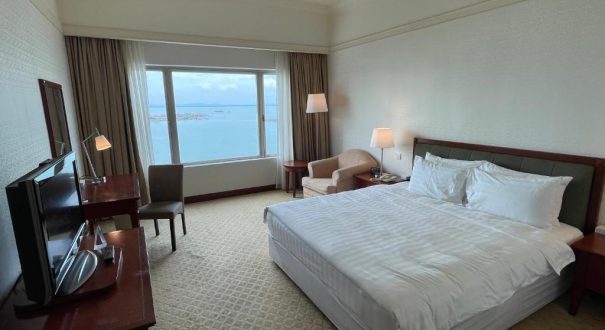 GURNEY BAY HOTEL