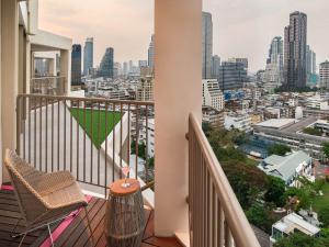 MERCURE BANGKOK SURAWONG HOTEL