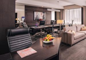 ROYAL PLAZA SINGAPORE HOTEL