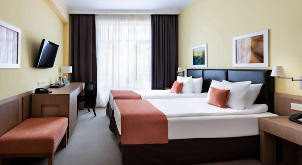 GOLDEN TULIP ROSA KHUTOR