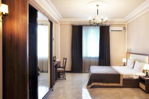 GREMI HOTEL