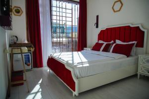 LUXIN HOTEL