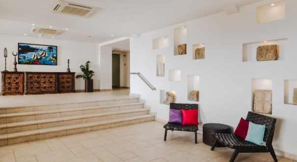 ARKIN PALM BEACH HOTEL
