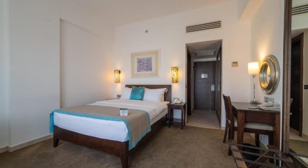 ARKIN PALM BEACH HOTEL