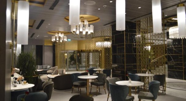 ROCKS HOTEL & CASINO