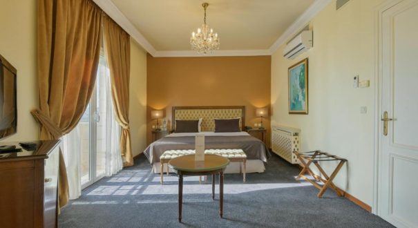 ACROPOLE HOTEL