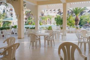 NAHRAWESS RESORT HOTEL