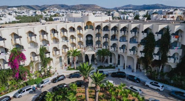 NAHRAWESS RESORT HOTEL