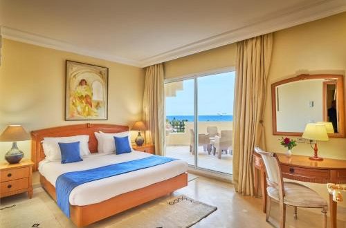 NAHRAWESS RESORT HOTEL